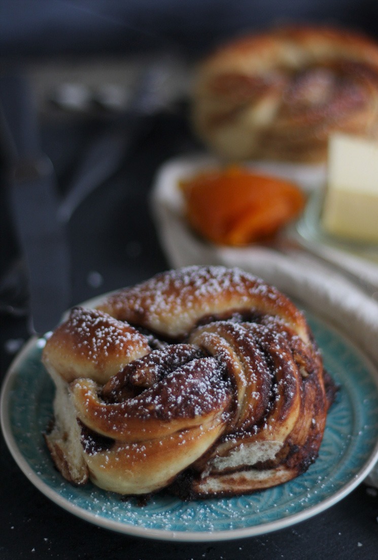 Rezept-für-sueße-Schokoladenschnecken-aus-Hefeteig-Partysnack ...