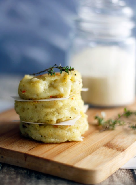 Hackbällchen in Tomatensoße mit Parmesan &amp; Basilikum
