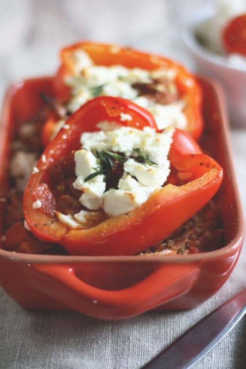 Rezept für Reis und überbackene Paprika mit Feta gefüllt mit Hack