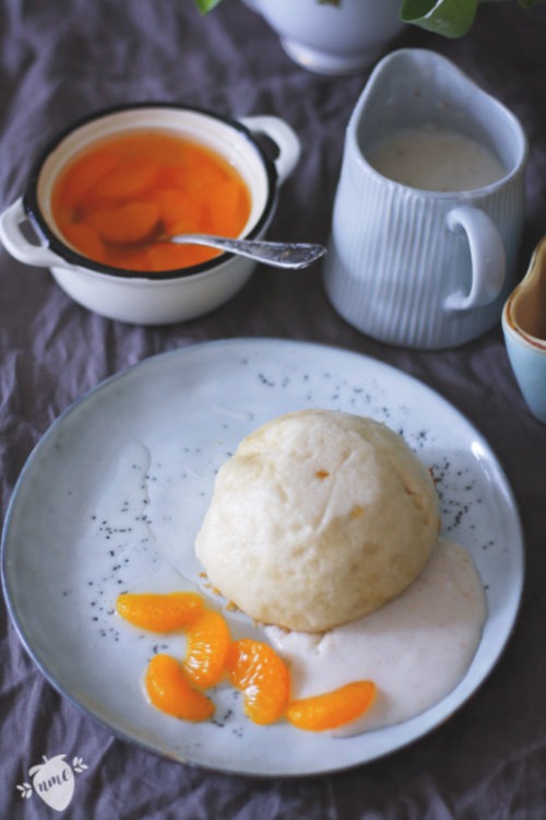 Rezept salzige Dampfnudeln Pfälzer Art mit knuspriger Salzkruste