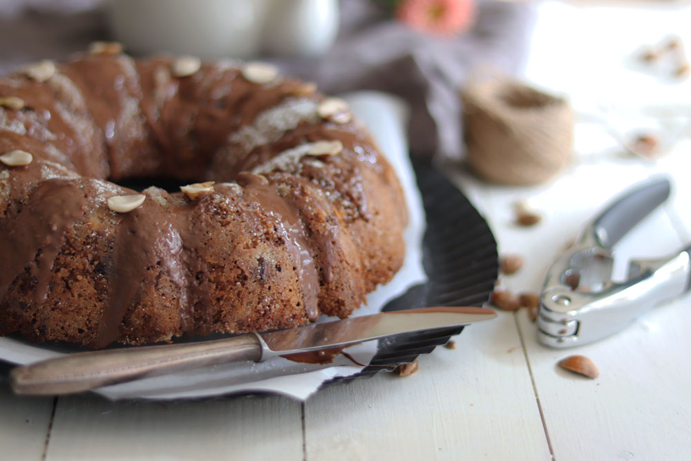 Rezept saftiger Schokoladen-Nusskuchen - Naschen mit der Erdbeerqueen