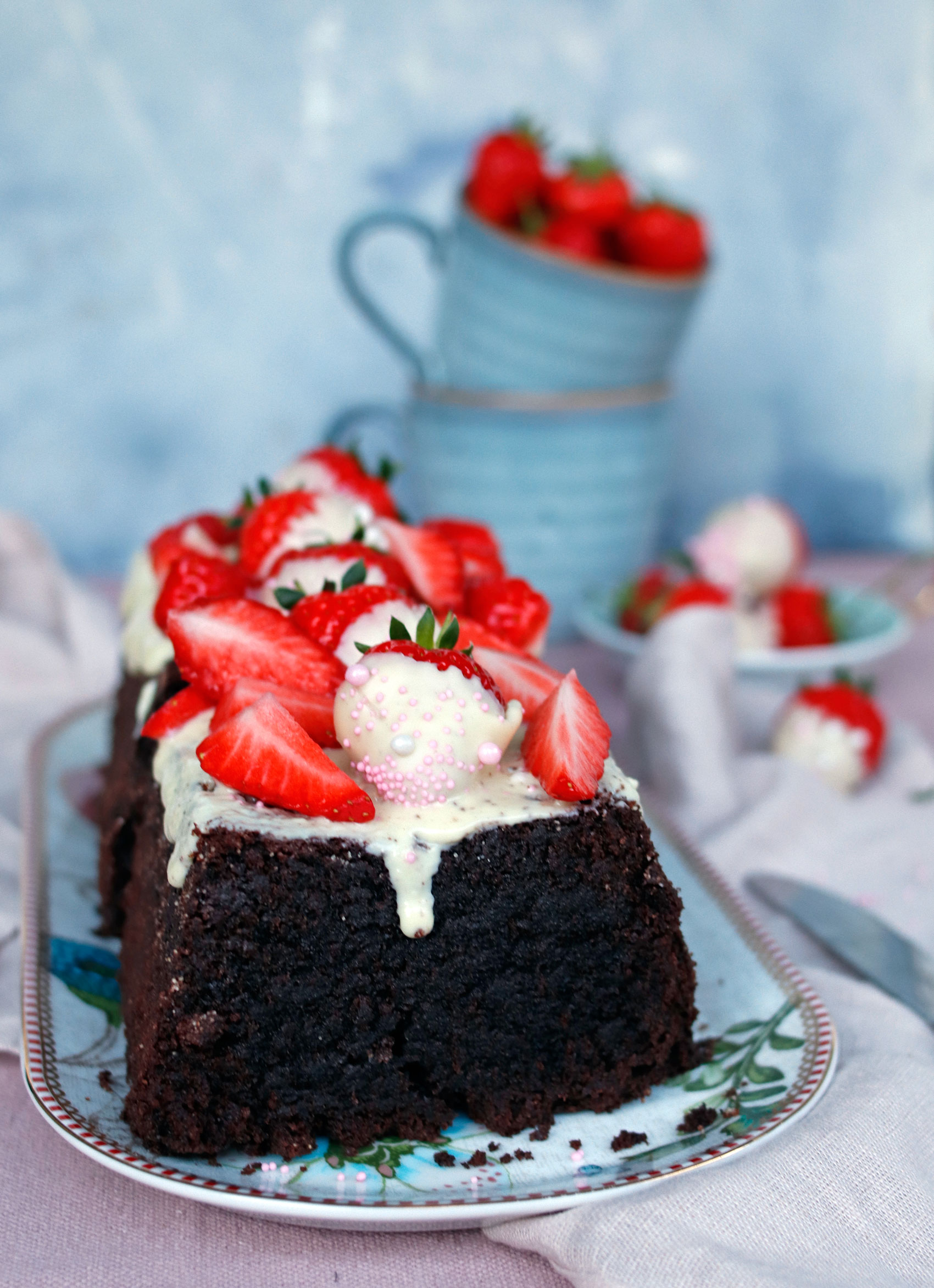 Rezept-Schokoladen-Kastenkuchen-mit-Erdbeeren ...