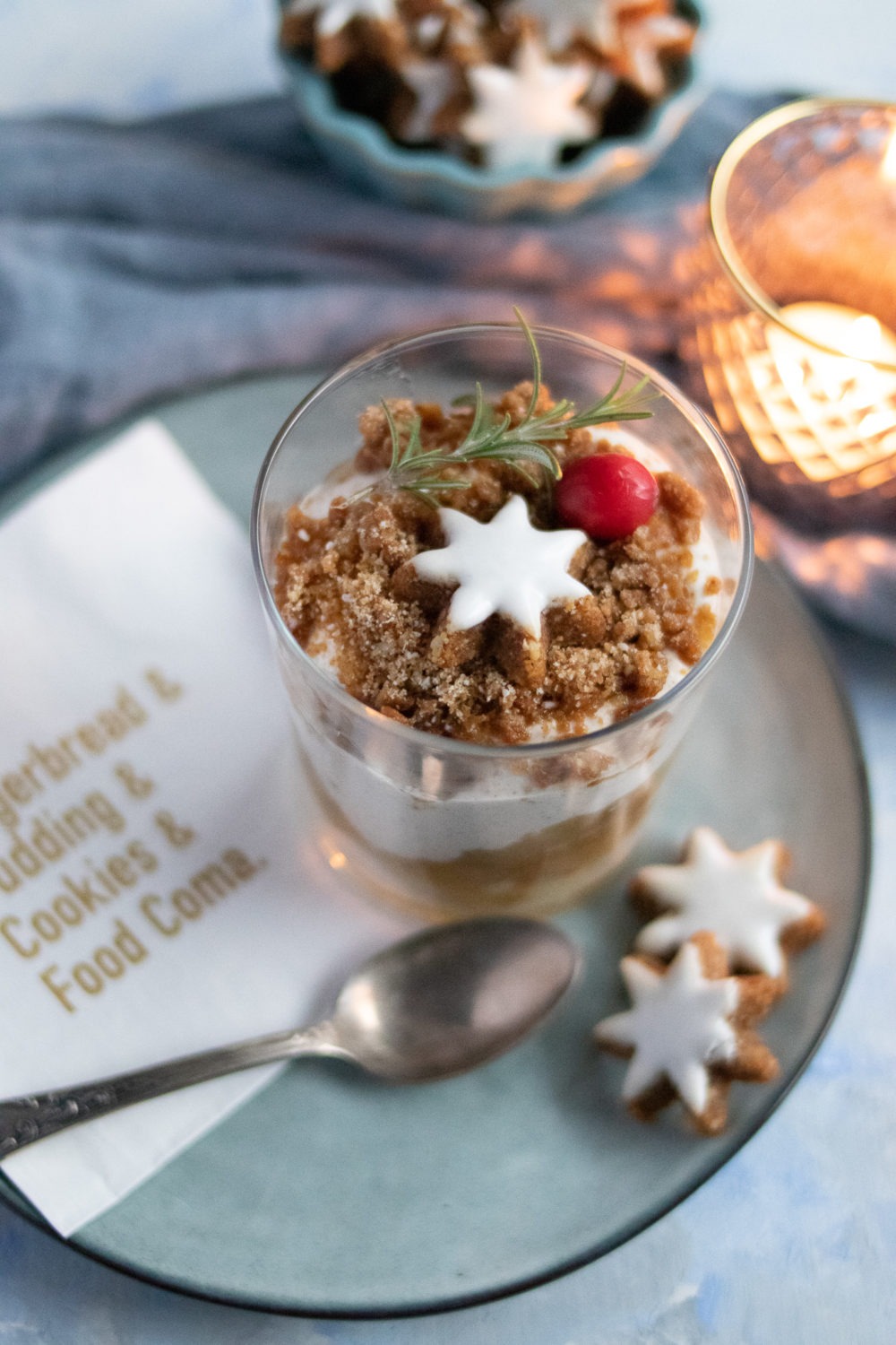 Zimtdessert mit Apfelkompott Weihnachtsdessert im Glas