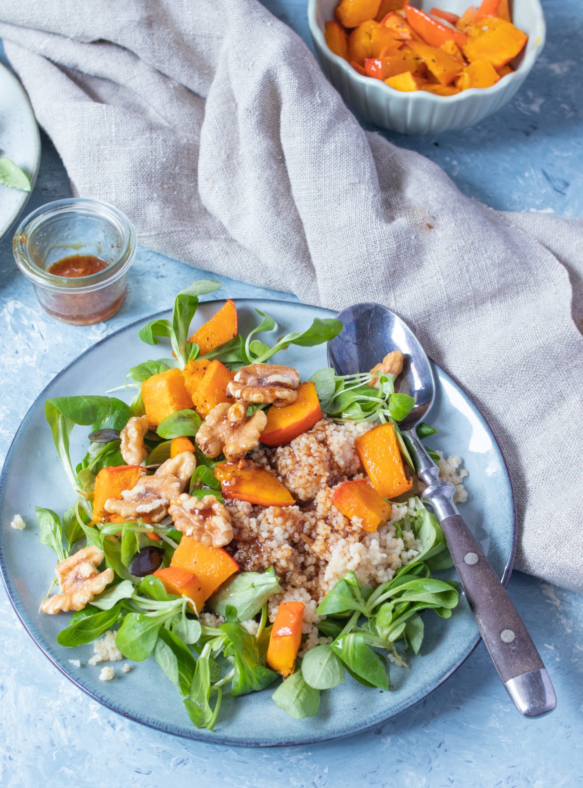 Rezept Kürbissalat mit Couscous einfach und schnell zubereitet